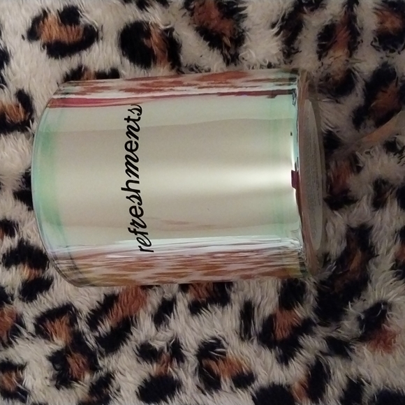 🆕️✨️Refreshments Candle LIGHT HER UP FOR GOOD VIBES & AN EVEN BETTER SCENT - Picture 2 of 14